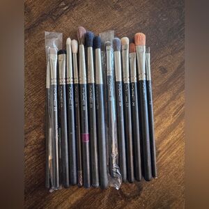 Vintage | MAC Cosmetics Professional Eye Makeup Brush Motherload